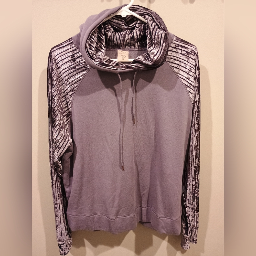 CALIA by Carrie Underwood Light Purple Sweatshirt